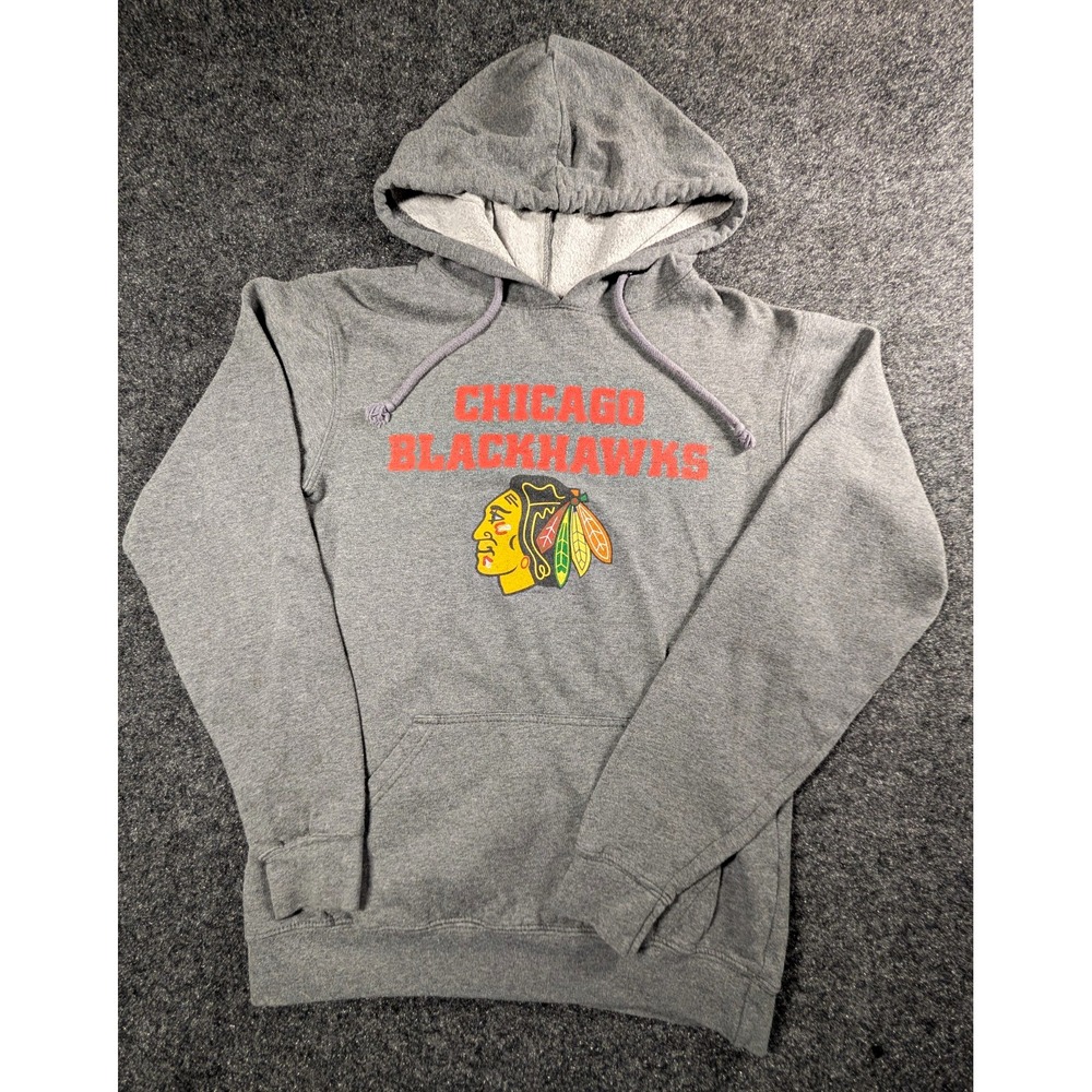 Alta Gracia Chicago Blackhawks NHL Gray Pullover Hoodie Sweatshirt Mens Small